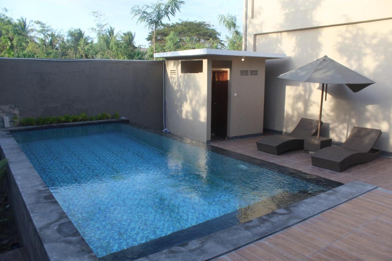 Grand Kuta Hotel 外观 照片